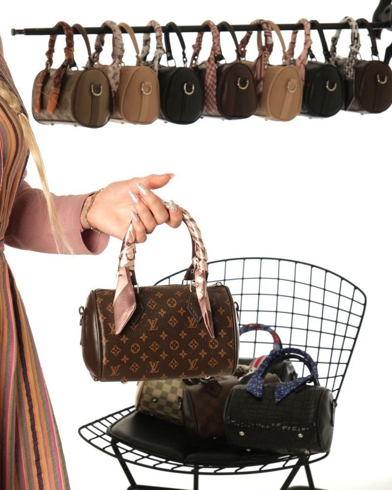 کیف صندوقی  کامیل